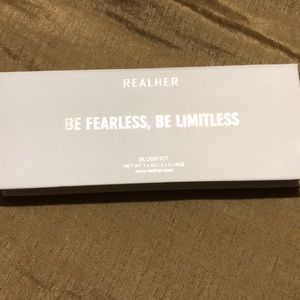 Real Her Blush Kit